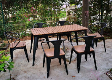 中国 余暇の喫茶店棒のために置かれる簡単な現代固体木の屋外の家具のバルコニーのチェアー テーブル サプライヤー